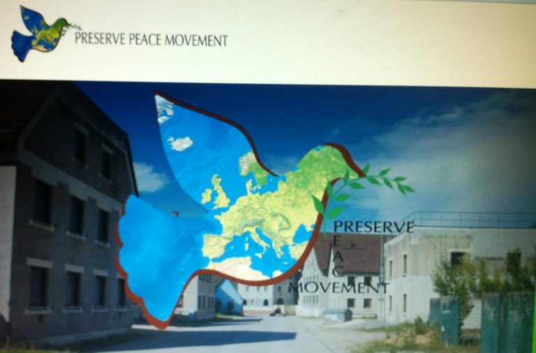 Titelbild einer trainings-internen Homepage des NATO-Manövers Combined Resolve VII, dass eine Friedenstaube der 'Preserve Peace Movement' zeigt